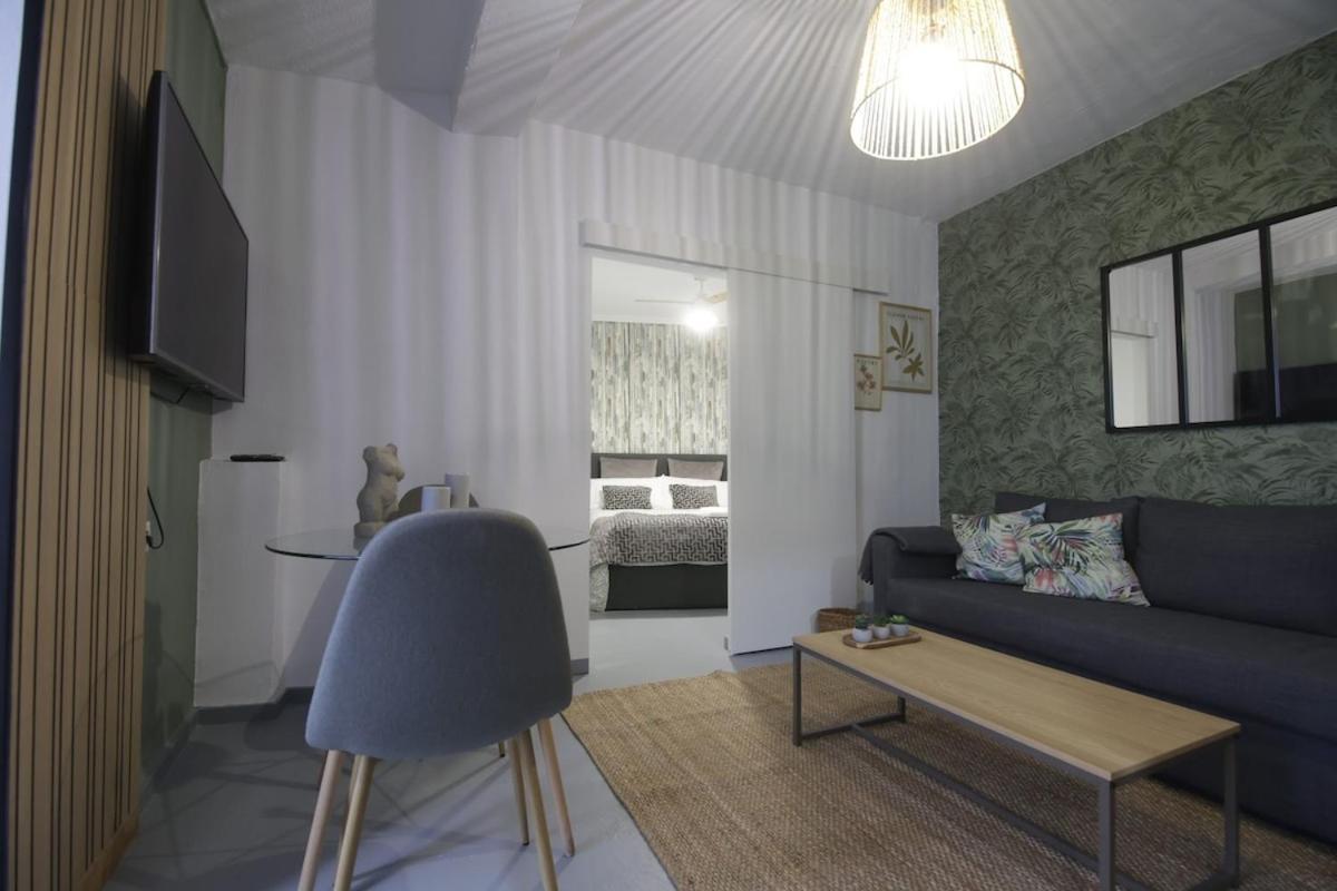 Lineros A Apartment *